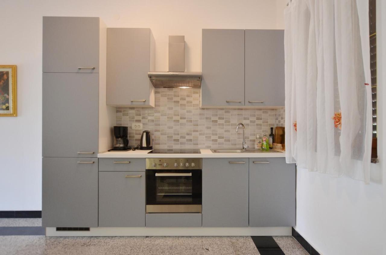 Zminj Apartments