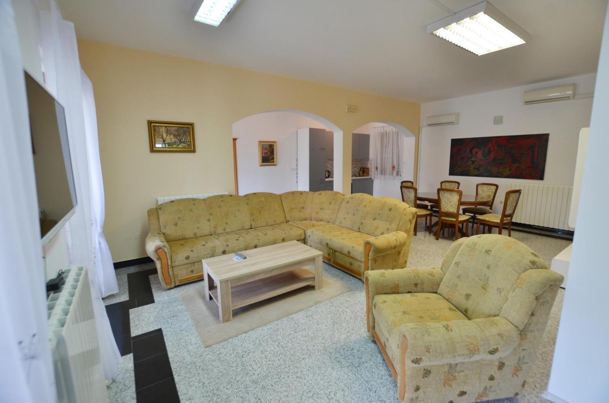 Apartment Zminj Apartments Žminj